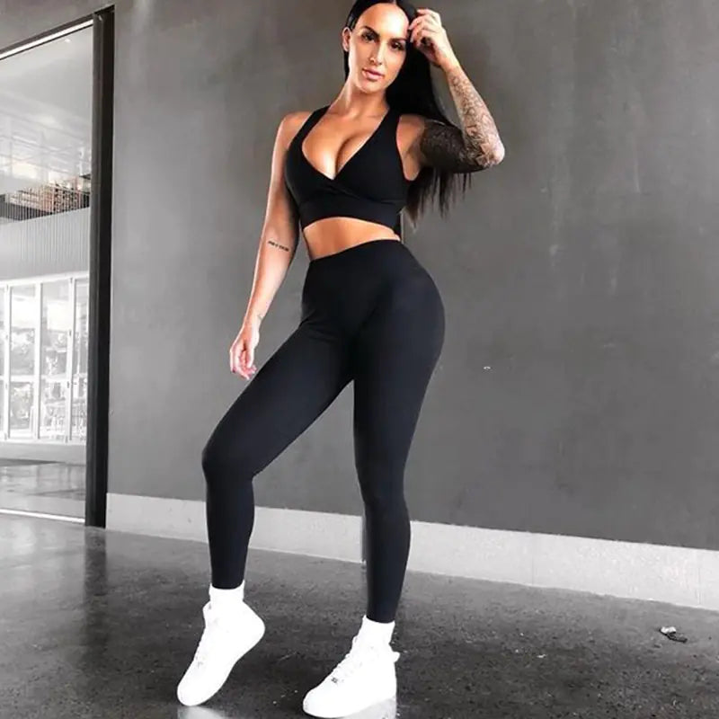 Women's Yoga Set with Sleeveless Top and Long Pants